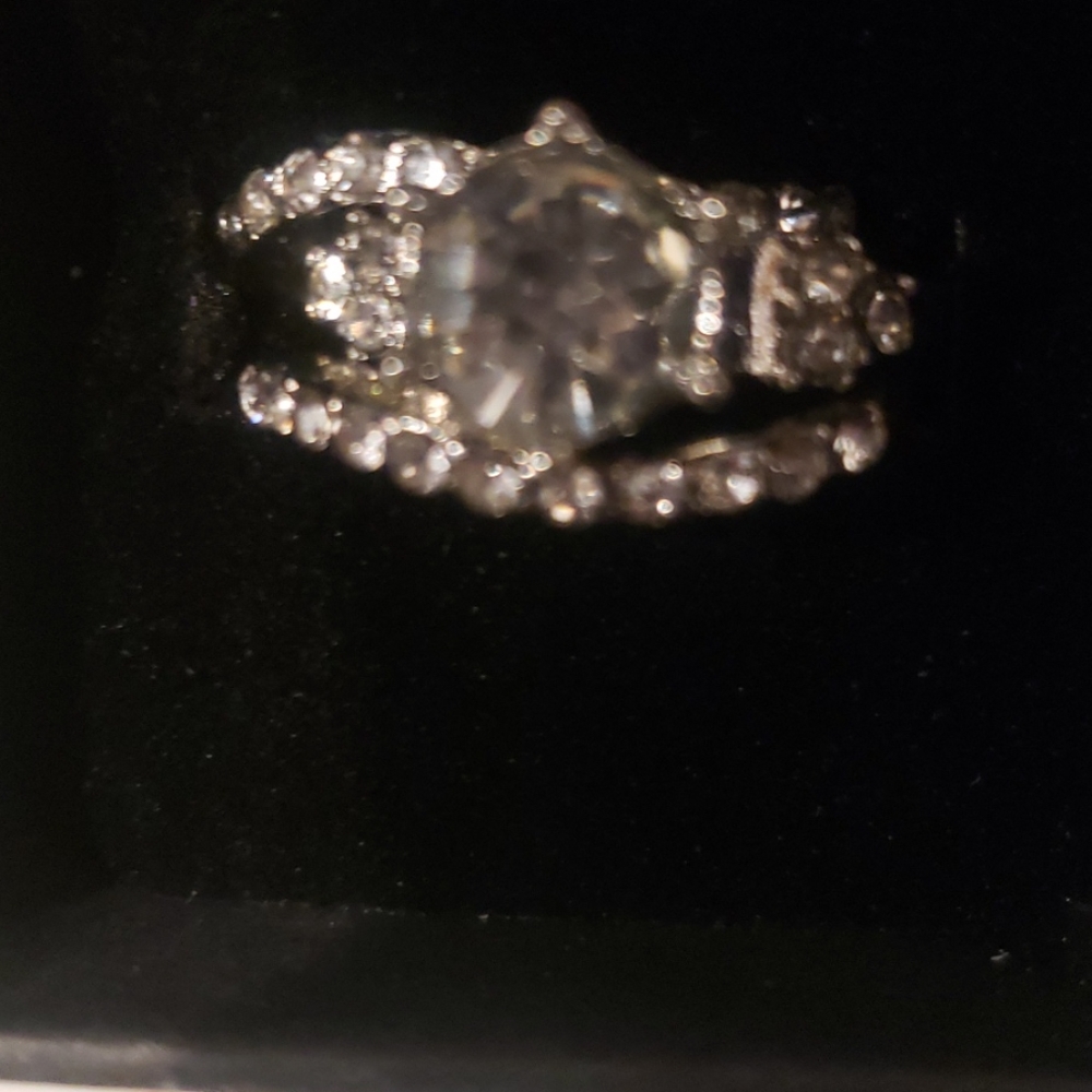 Women 3 peice ring set - Picture 6 of 6